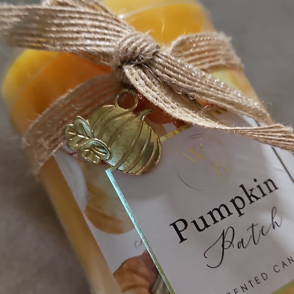 Western Brook Pumpkin Patch Scented Candle Yellow Autumn Gratitude 2.75in x 4 - Picture 2 of 5